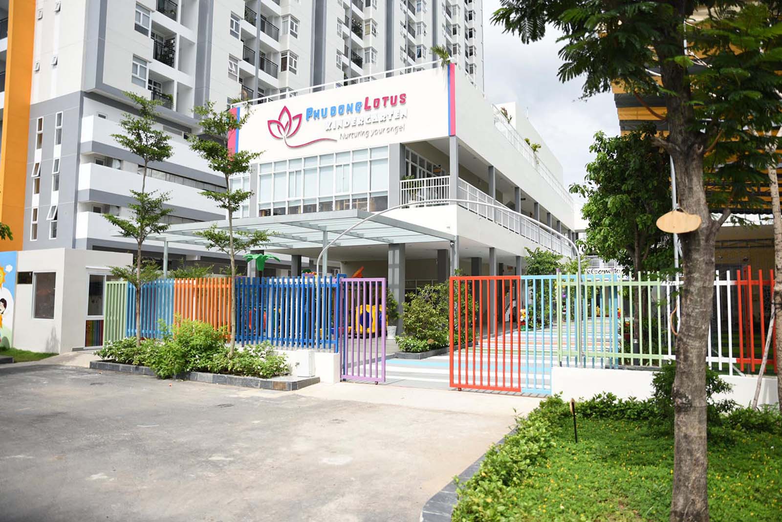 Nhà trẻ tiện nghi cho bé yêu Him Lam Phú Đông