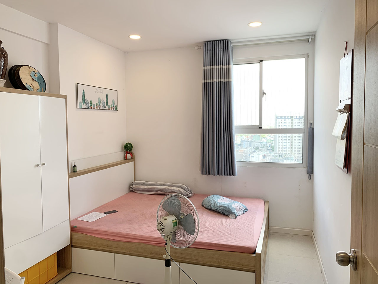 Phòng ngủ nhỏ căn hộ 64m2 Dream Home Luxury