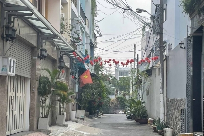 Bán nhà đường Quốc lộ 13, Hiệp Bình Phước gần Vạn Phúc City
