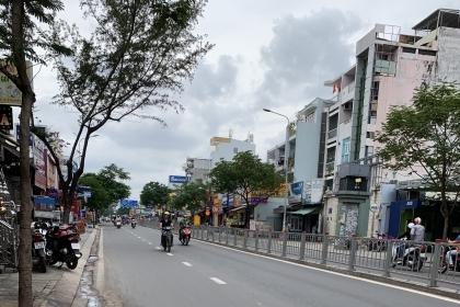 Bán nhà mặt tiền đường Nguyễn Oanh, Gò Vấp Nhận Sổ Hồng Riêng 